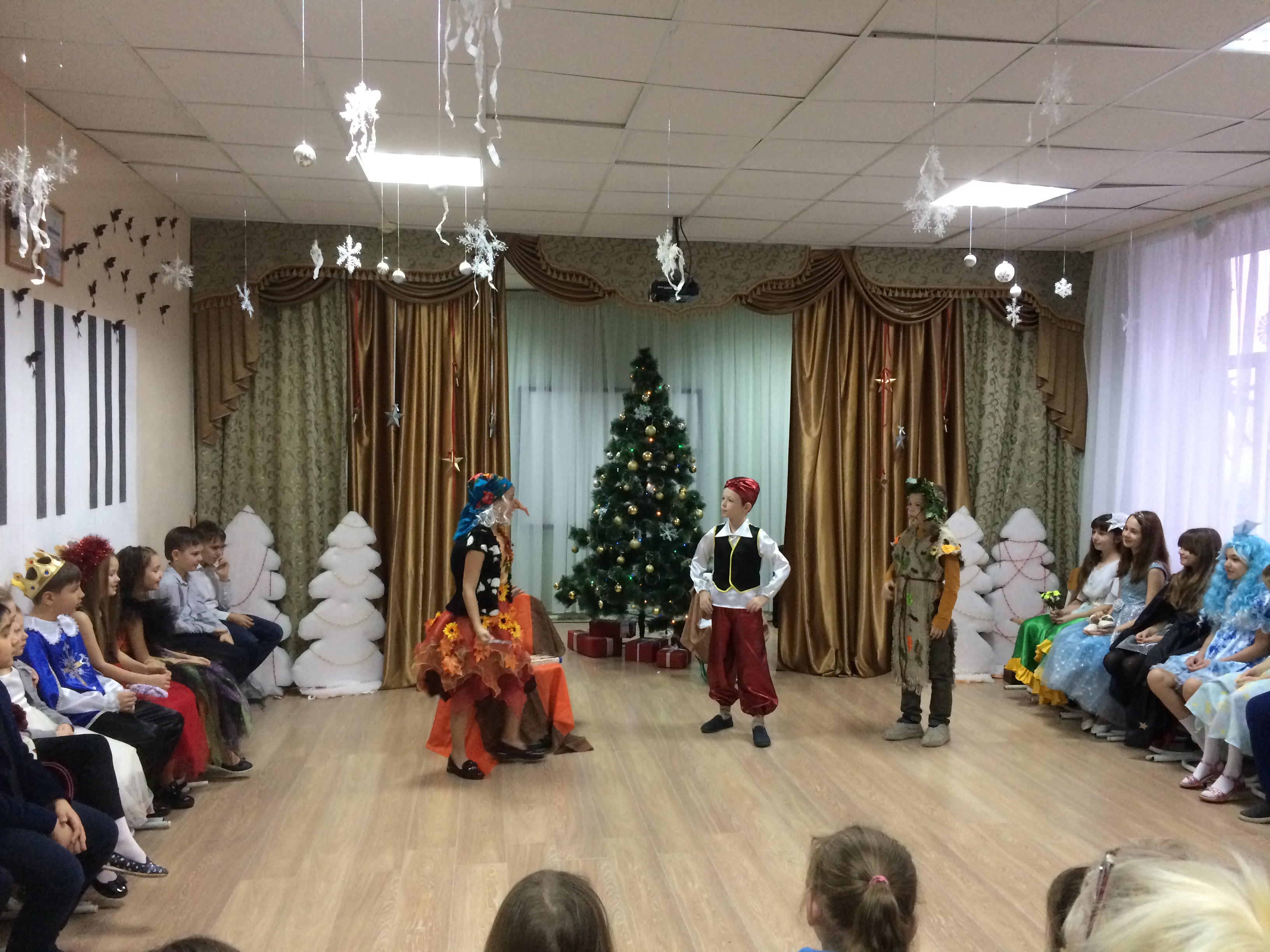 organizovano-teatralizovannoe-predstavlenie-v-gostyah-u-skazki-2